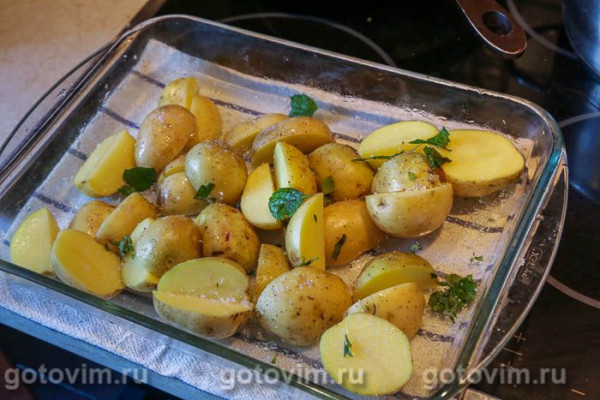 Свиная грудинка с горчицей, лимоном и мятой в духовке Свиная грудинка с горчицей, лимоном и мятой в духовке